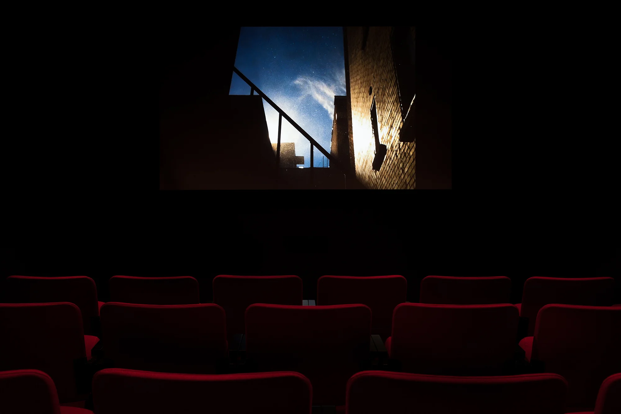 © Nayla Dabaji, Intervalle (2014). Vue de l'exposition. Photo : Marilou Crispin.