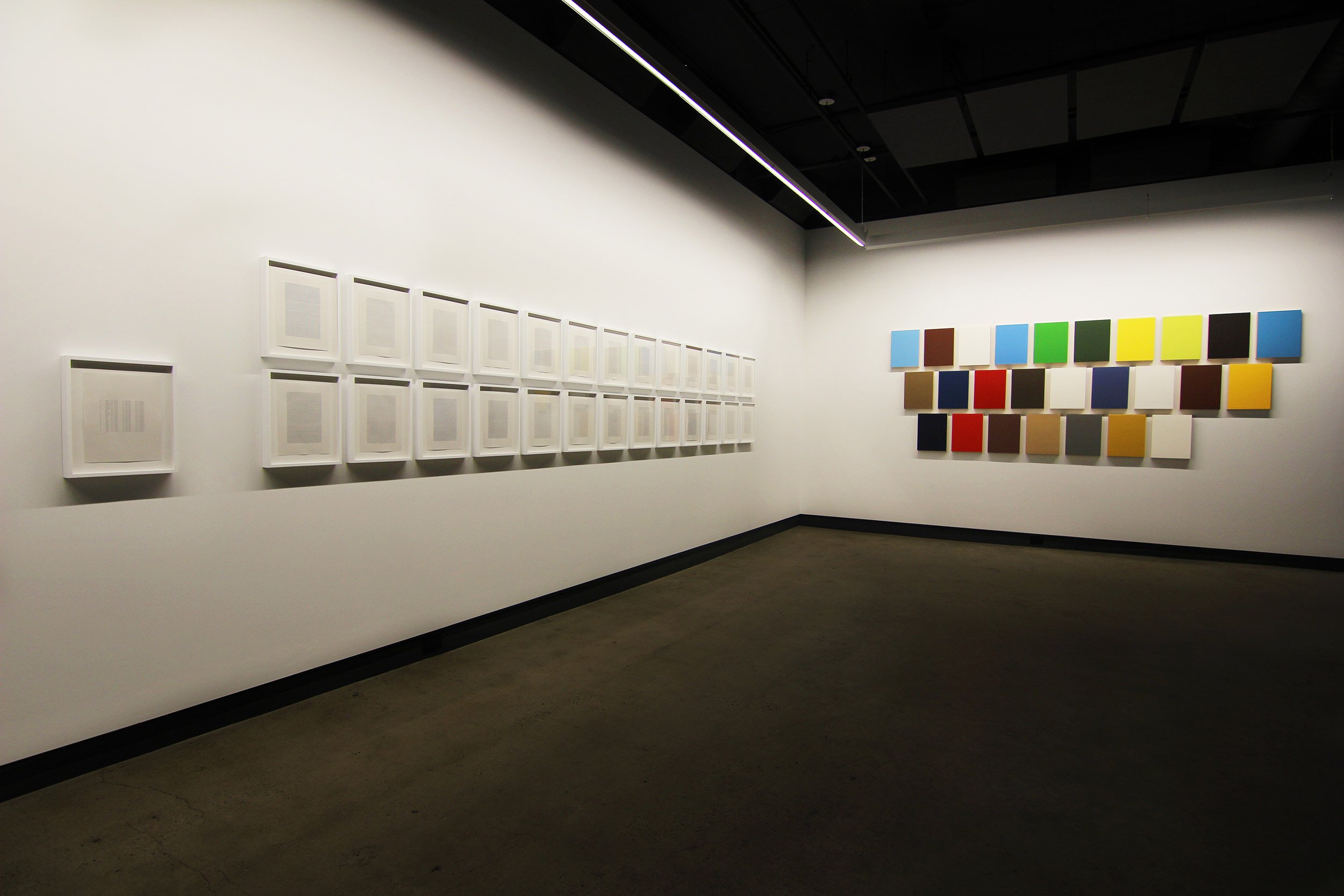  © Nelson Henricks, vue d'installation de l'exposition  A Lecture on Art , Dazibao, 2015. Photo : Veronica Mockler. 