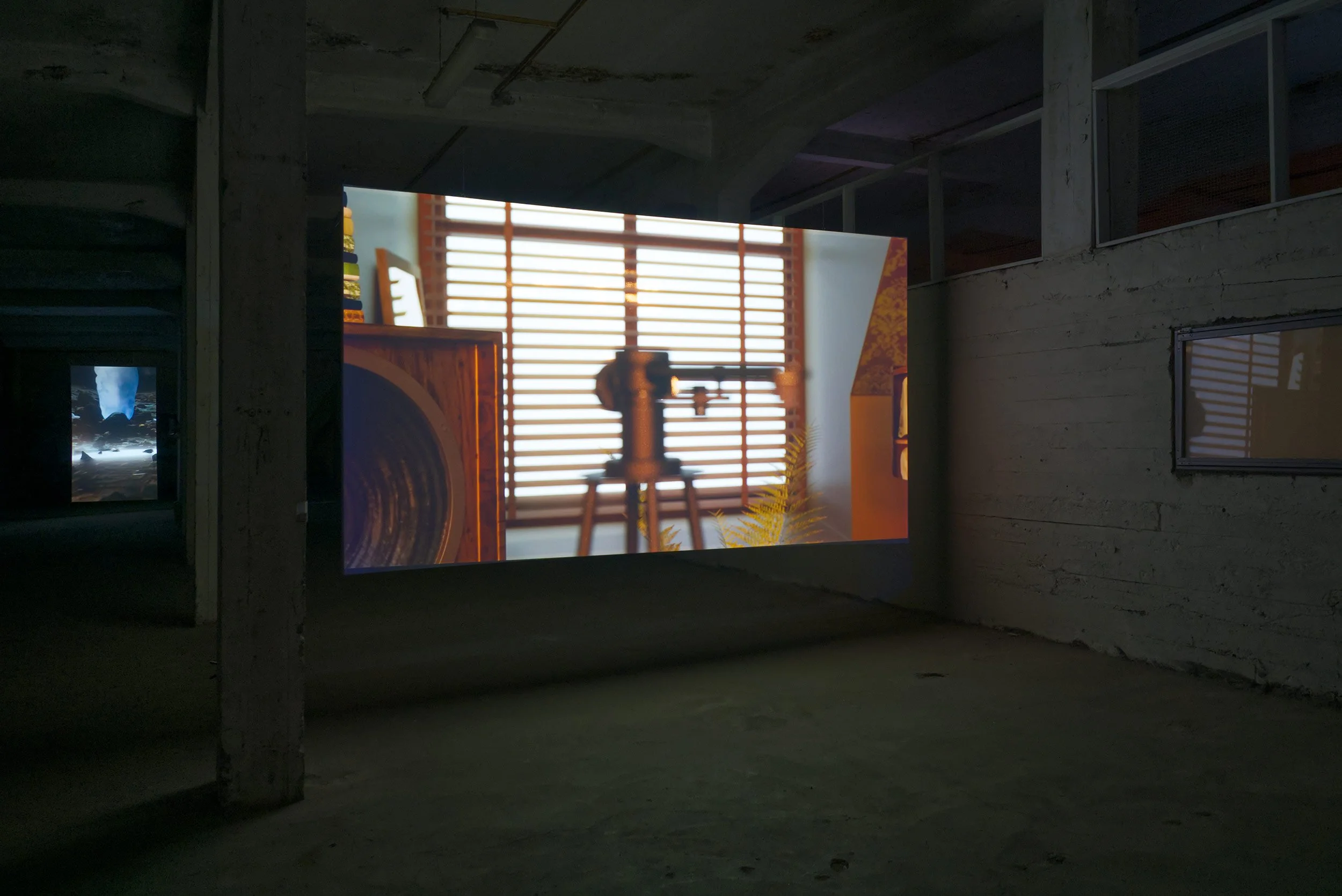  © Philippe-Aubert Gauthier et Tanya St-Pierre, vue d'installation de l'exposition  Hors contexte parfait — Úr fullkomnu samhengi , The Factory (Hjalteyri, Islande), 2025. Photo : Philippe-Aubert Gauthier et Tanya St-Pierre. 
