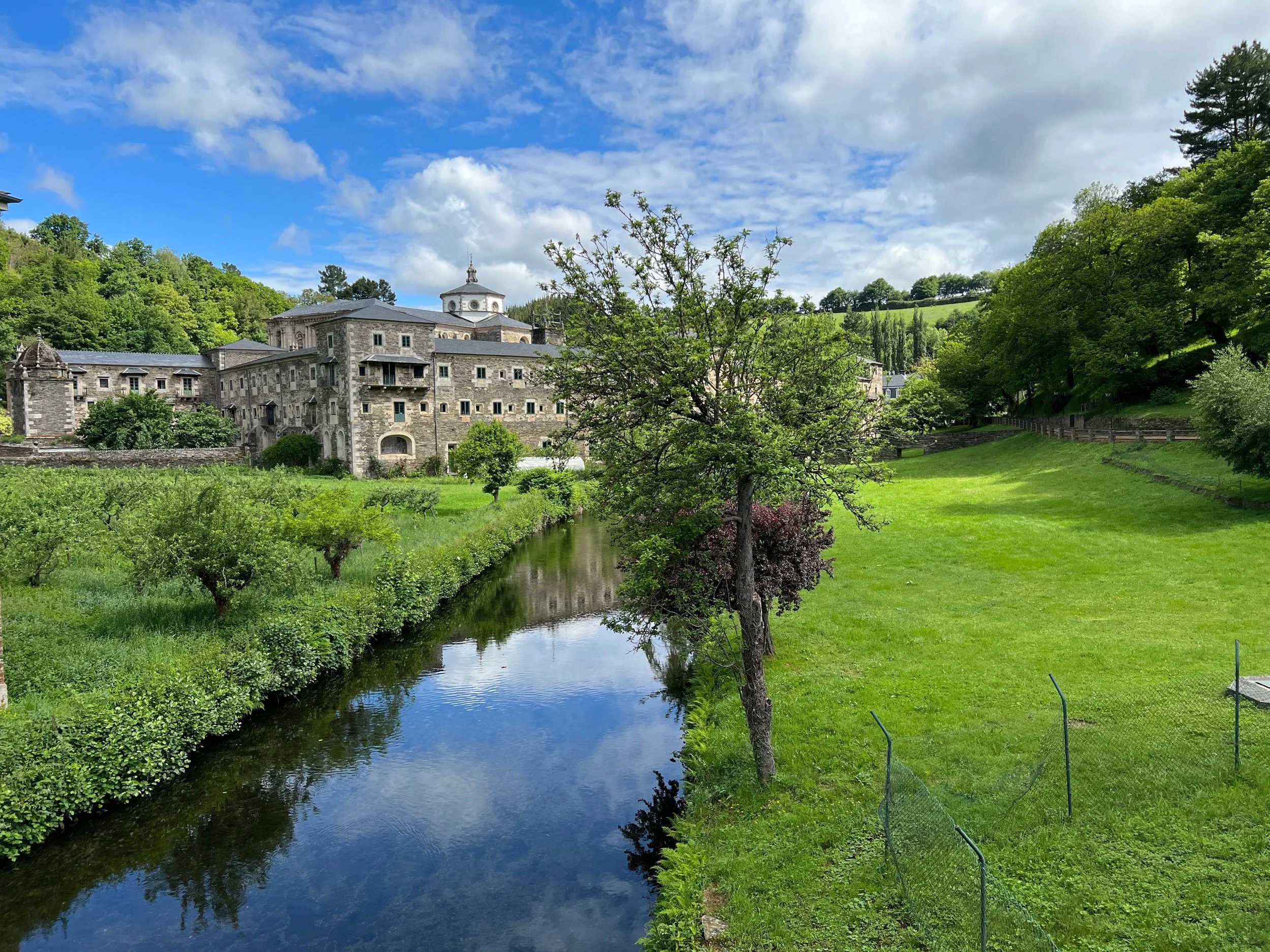 Day 33 - Tricastela to Sarria