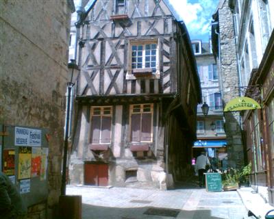 Old Clamecy (Custom).jpg