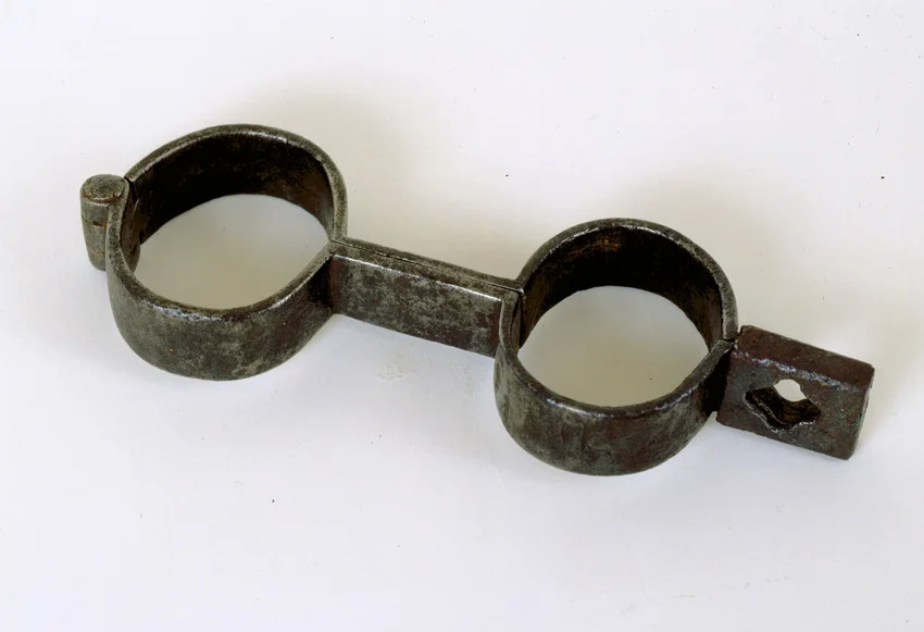Iron wrist shackles that date to the seventeenth or eighteenth century (Virginia Historical Society)