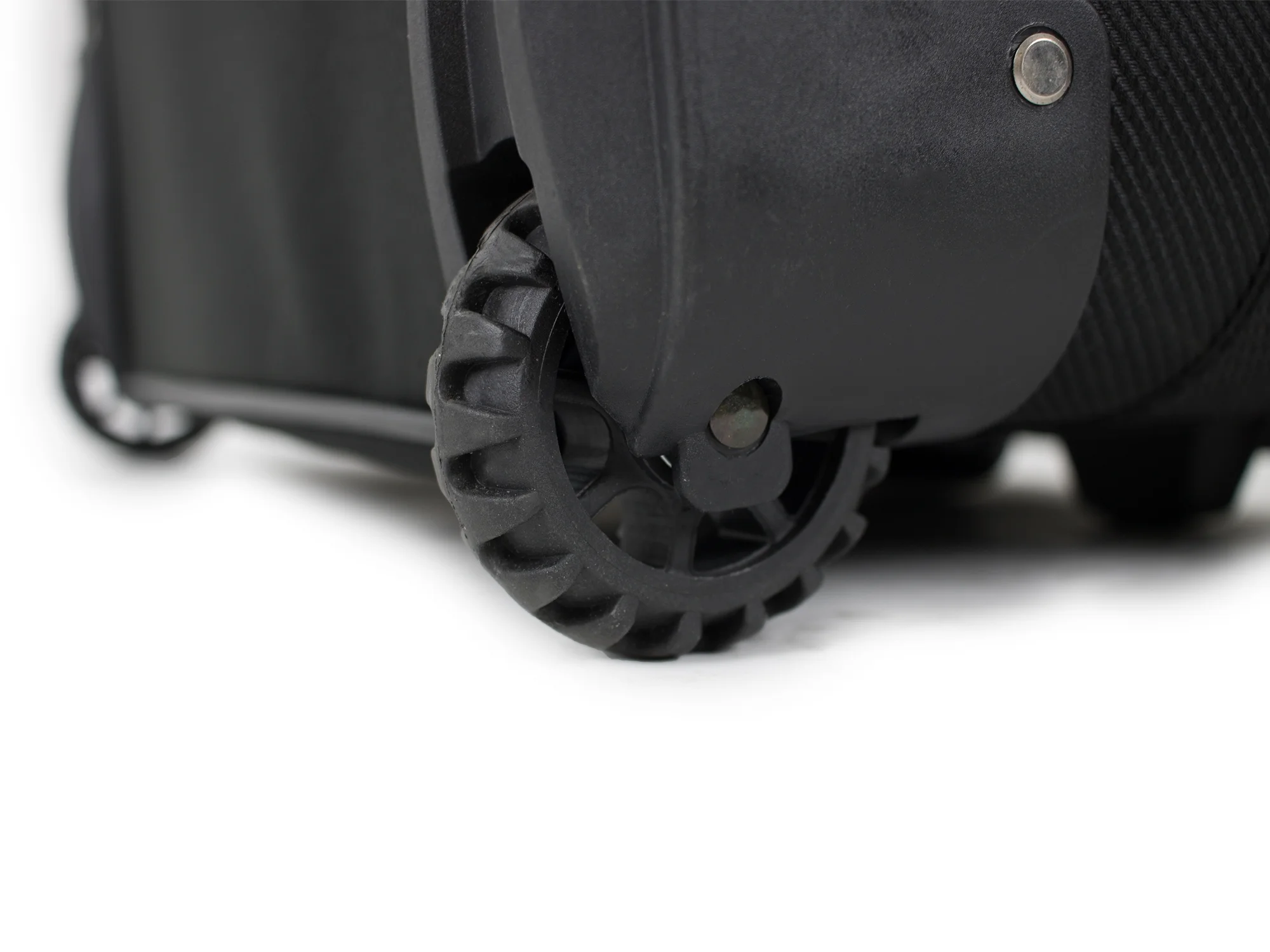 LD012_Black_Wheels_2000.jpg