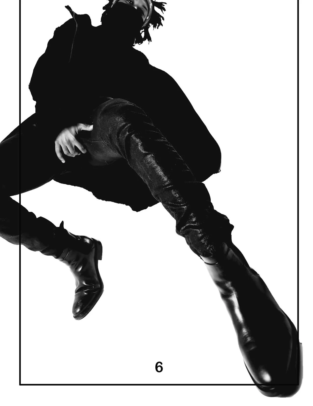 BLACK6OOK4.jpg