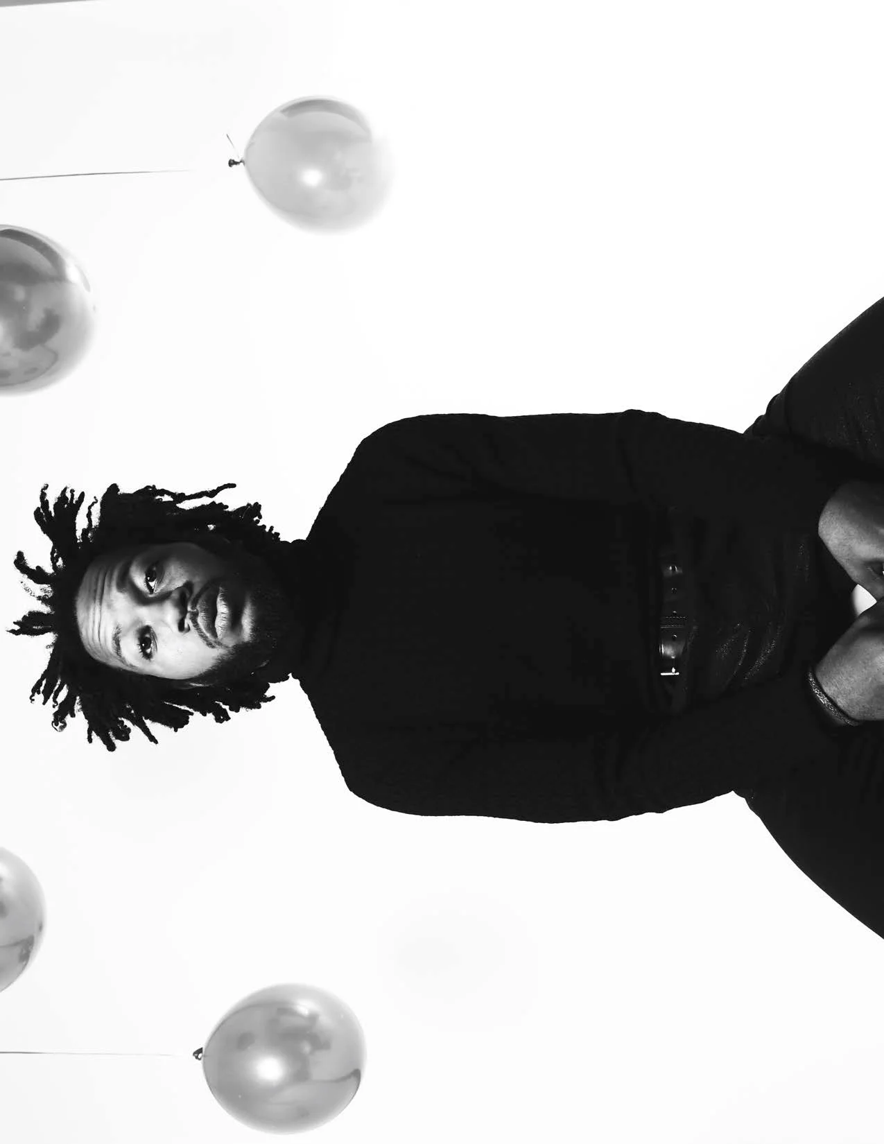 BLACK6OOK5.jpg