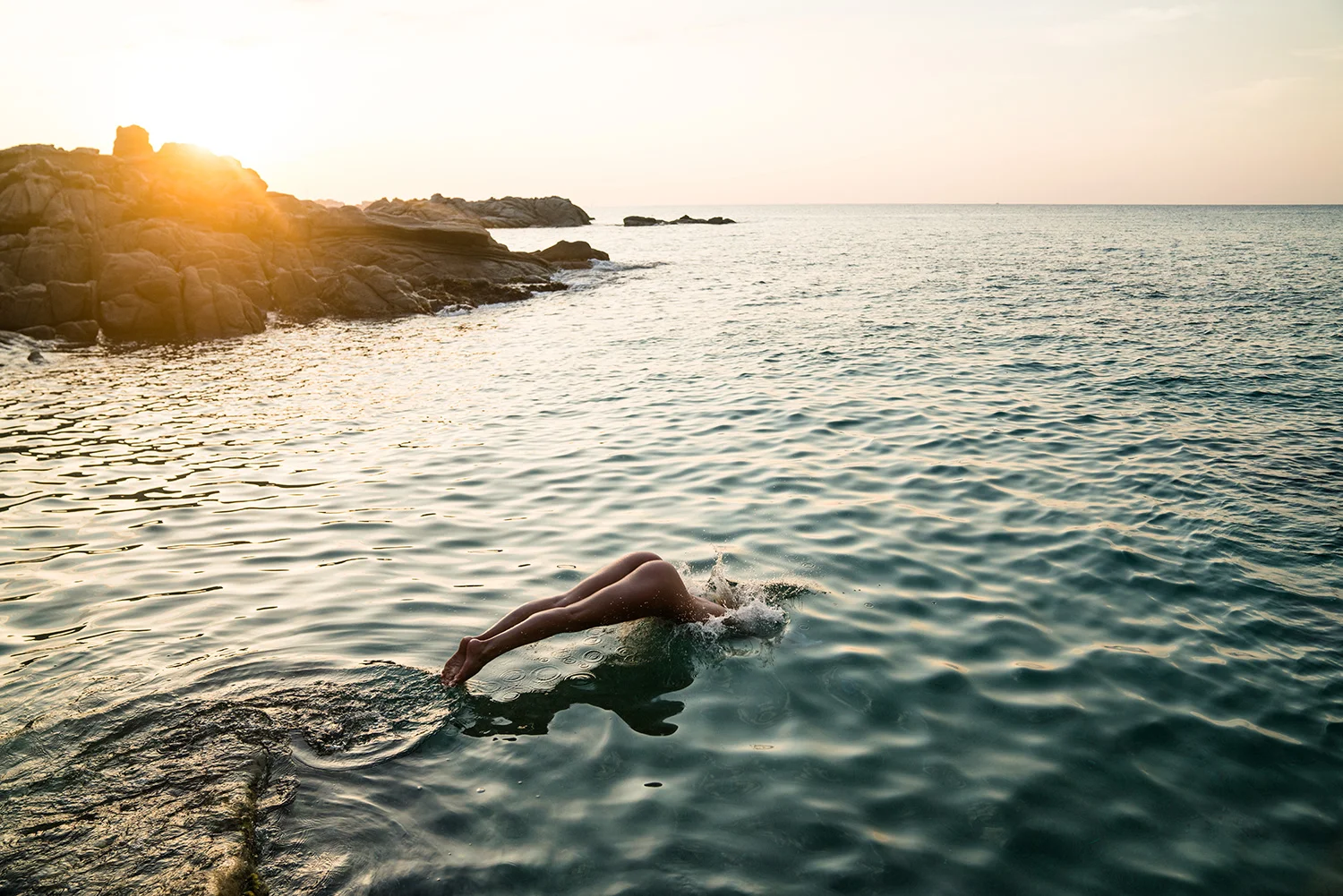 Skinnydipping with Cato at the Costa Brava