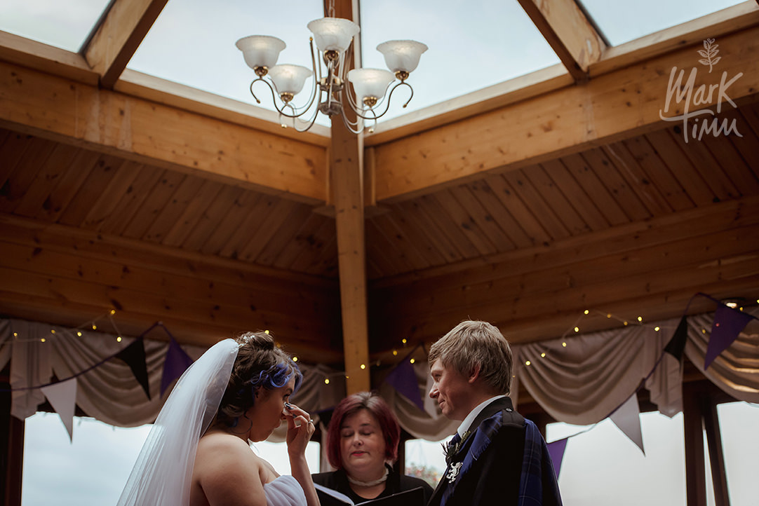 emotional photo wedding loch lomond