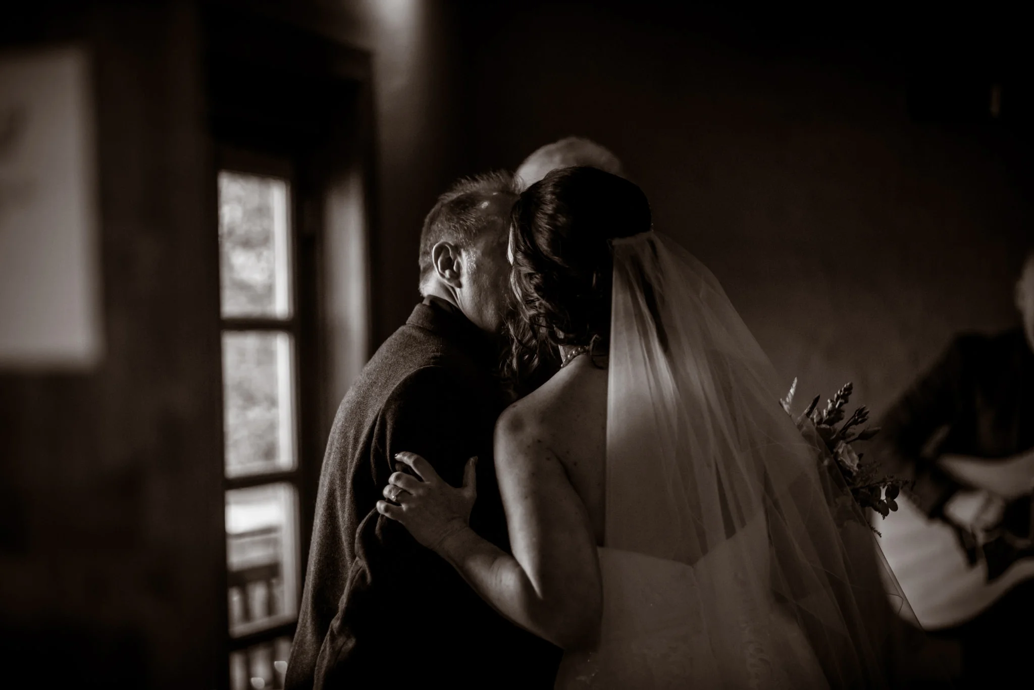 Scottish-elopement-west-end-glasgow-(2).jpg