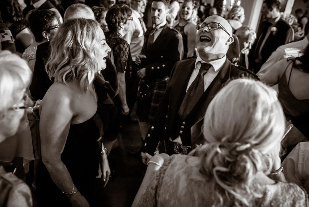 fun-brig-o-doon-wedding-photos.jpg