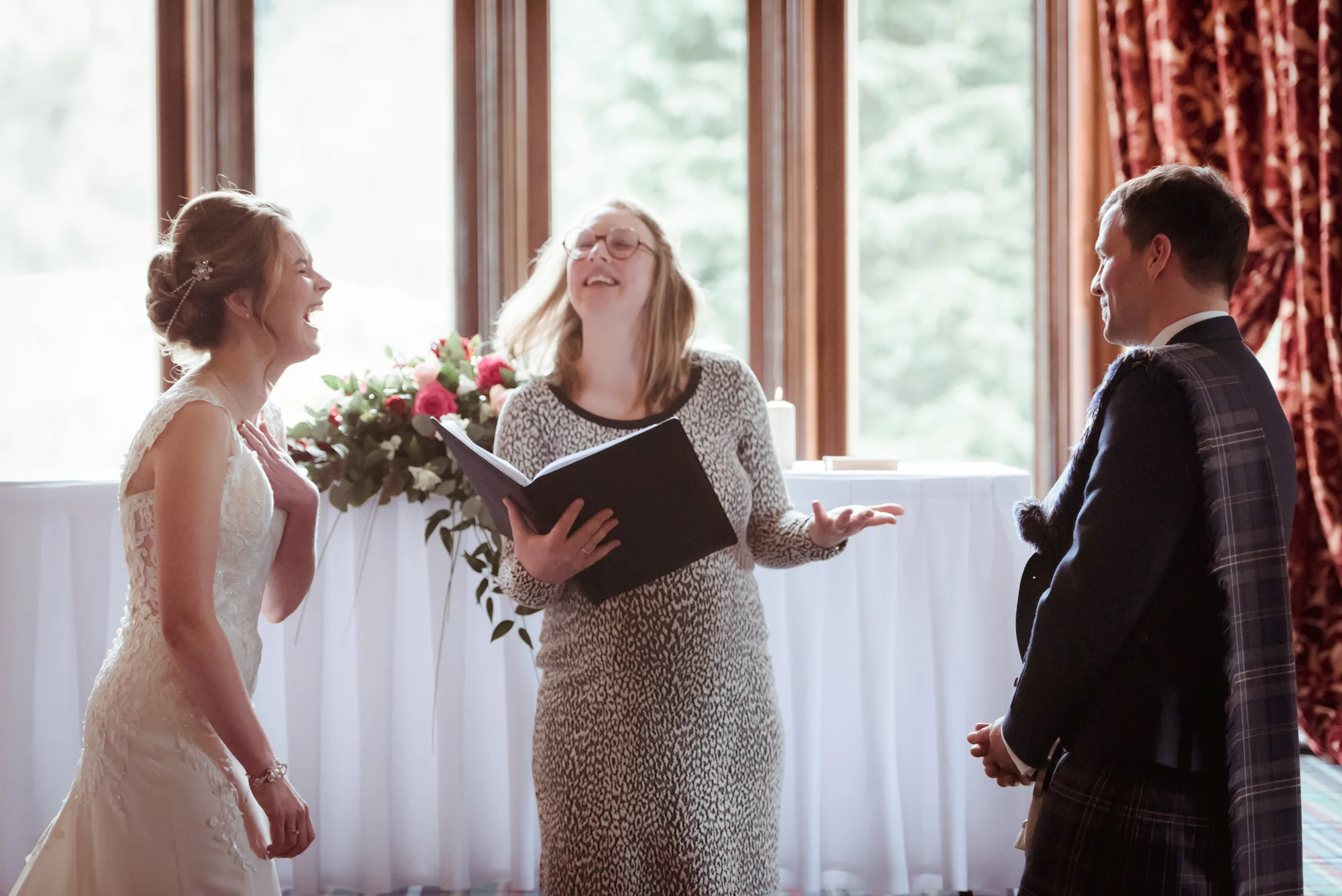 fun-wedding-photography-ayrshire.jpg