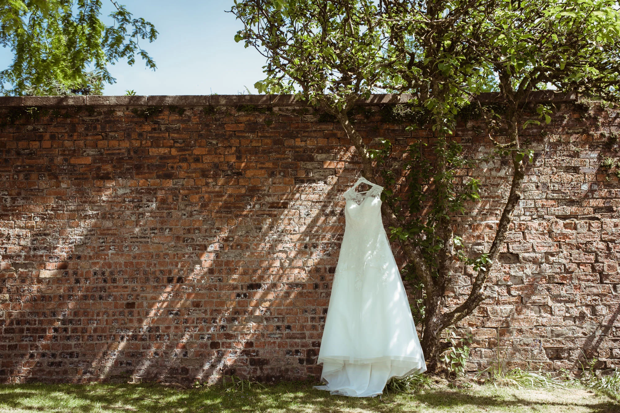 wedding-dress-loch-lomond.jpg