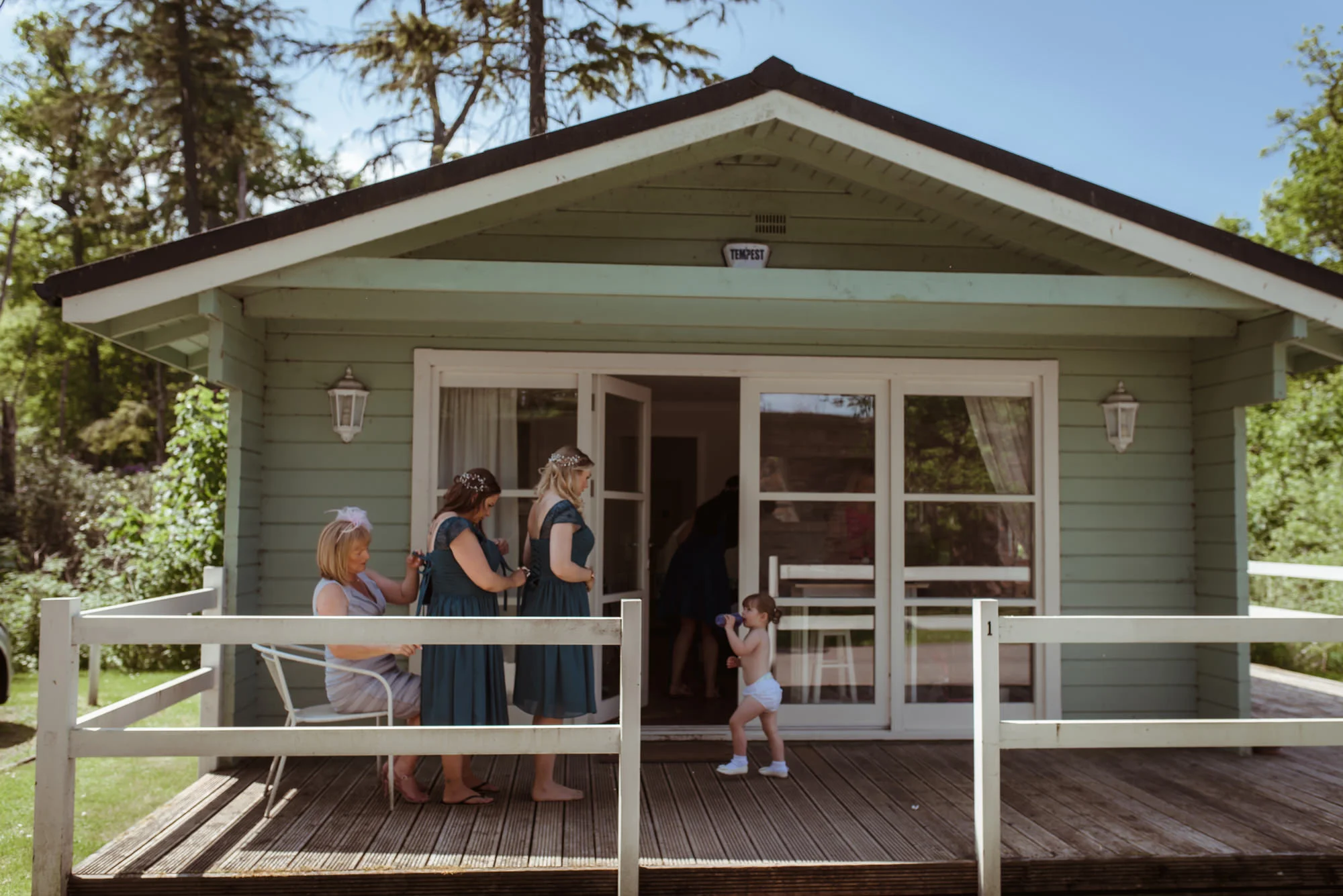 cruin-guest-lodges-wedding.jpg