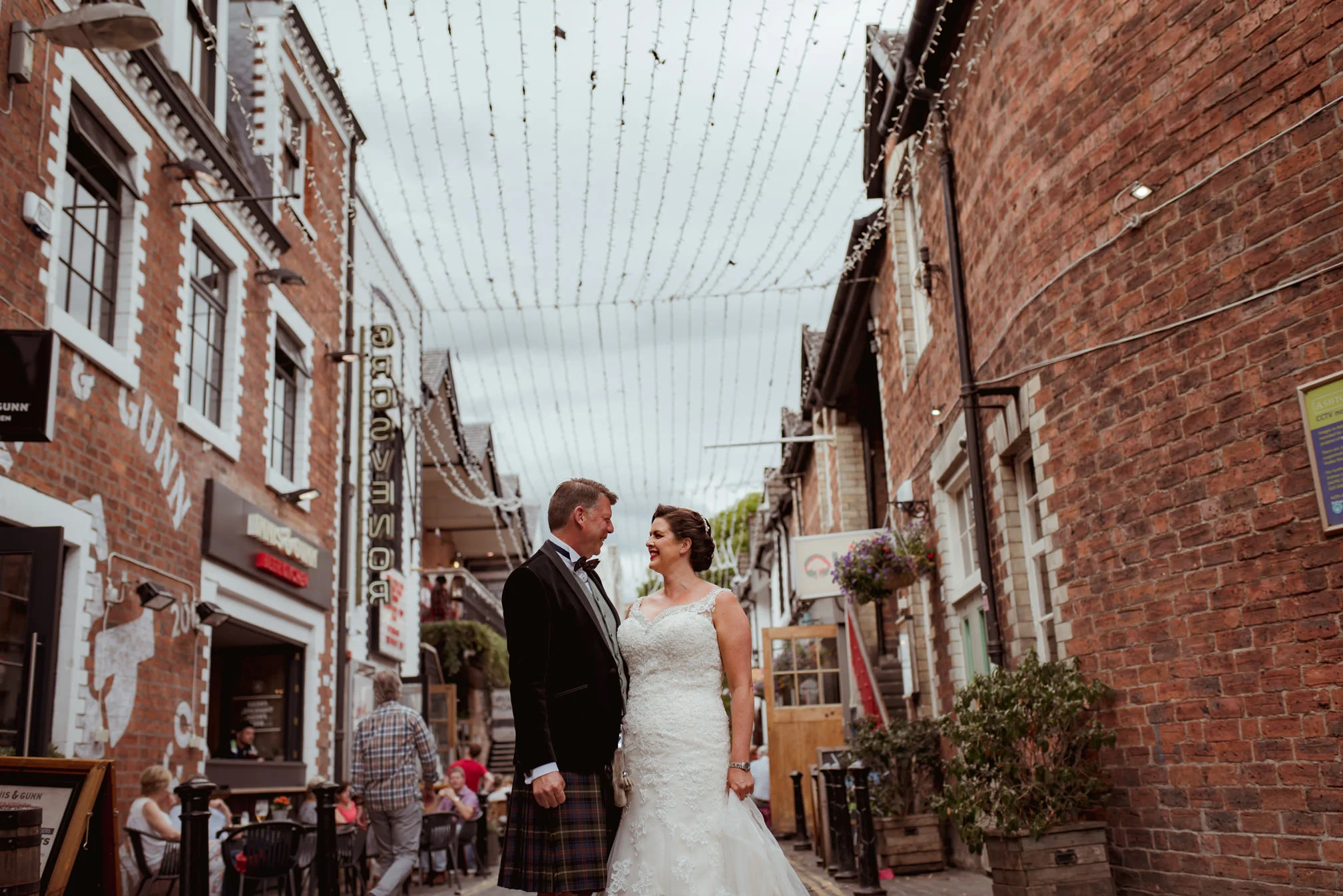 wedding-photographer-glasgow-west-end.jpg