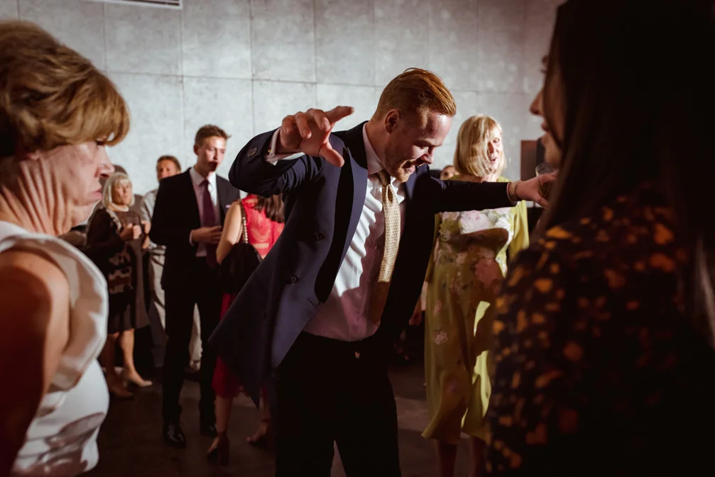 fun-wedding-photography-london.jpg