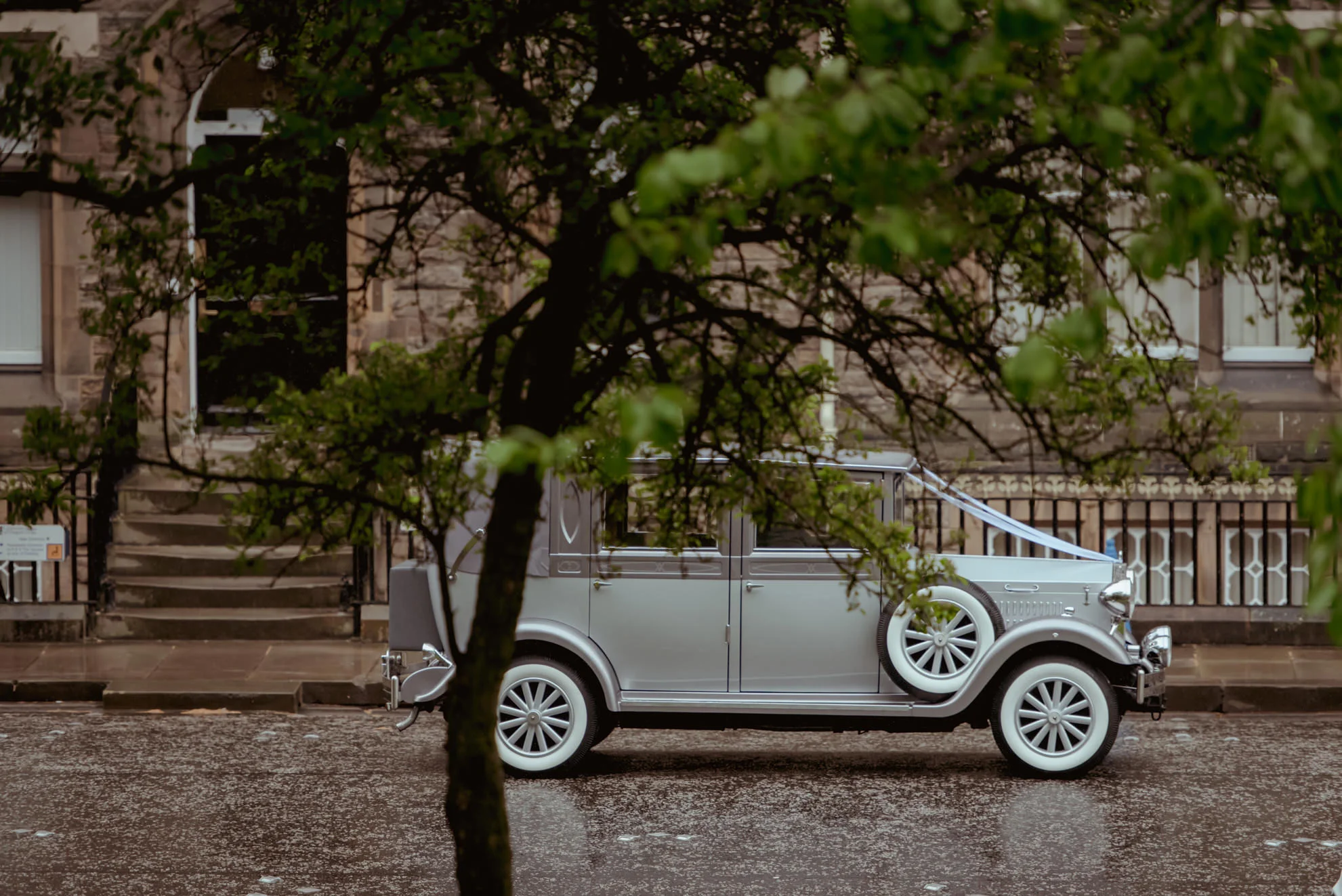 glasgow-university-chapel-wedding.jpg