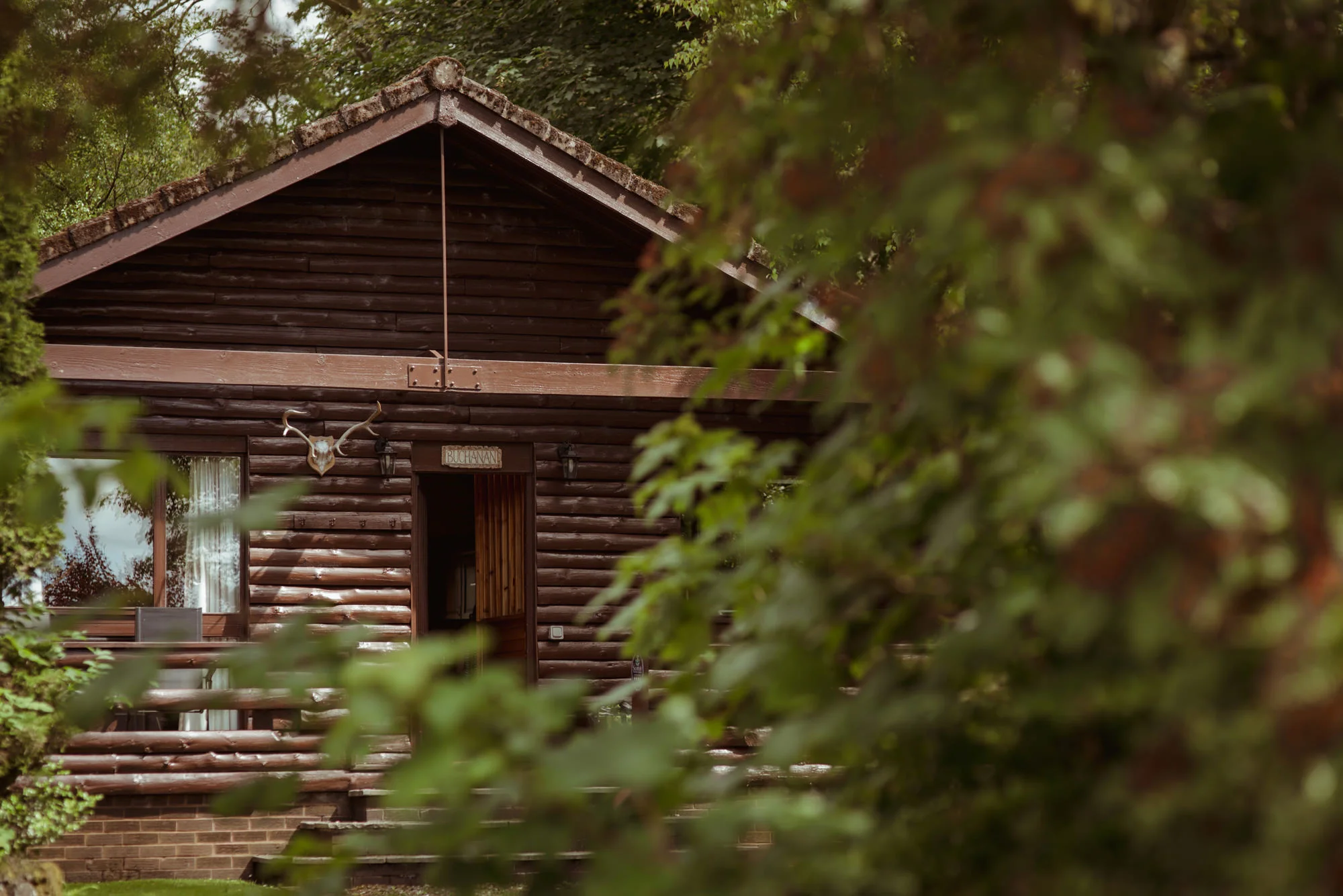 rustic-wedding-venue-near-glasgow.jpg