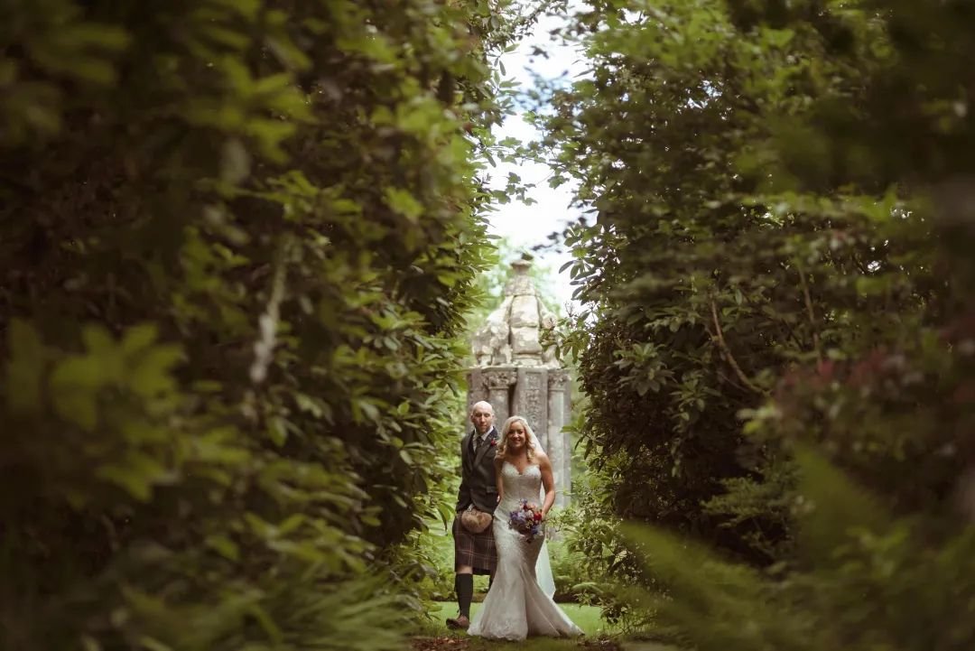 Steph and Andrew having a beautifully chilled day at the awesome Roman Camp ❤

#romancamphotel #romancamp #glasgowwedding #naturalwedding #glasgowweddingphotographer #creativewedding #alternativewedding #scottishweddingvenue #highlandwedding #glasgow