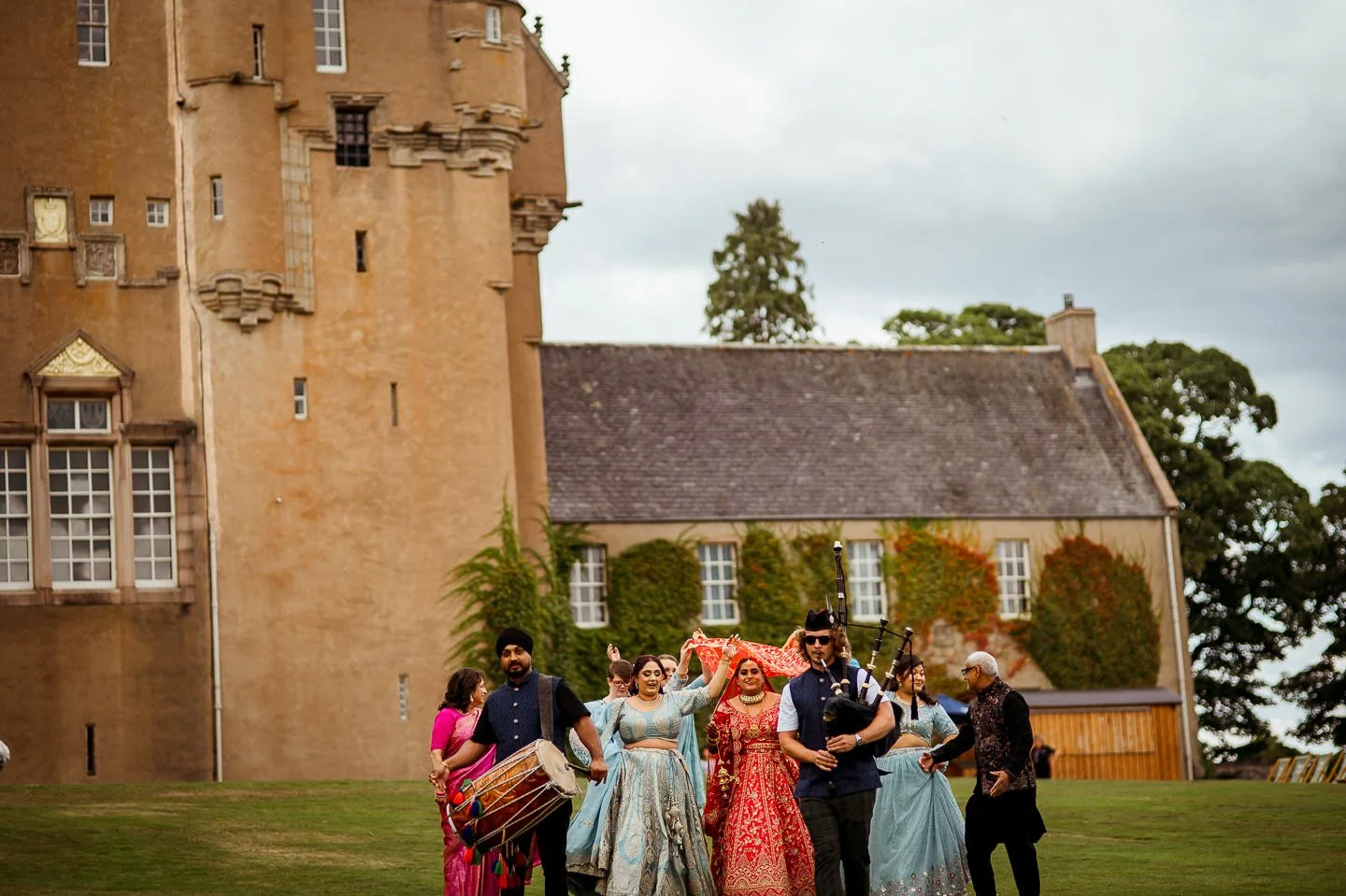 alternative wedding photography aberdeen (19).jpg