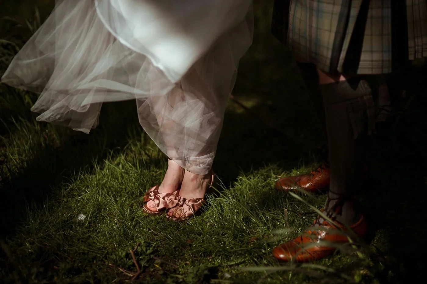 best scottish wedding photographers (26).jpg