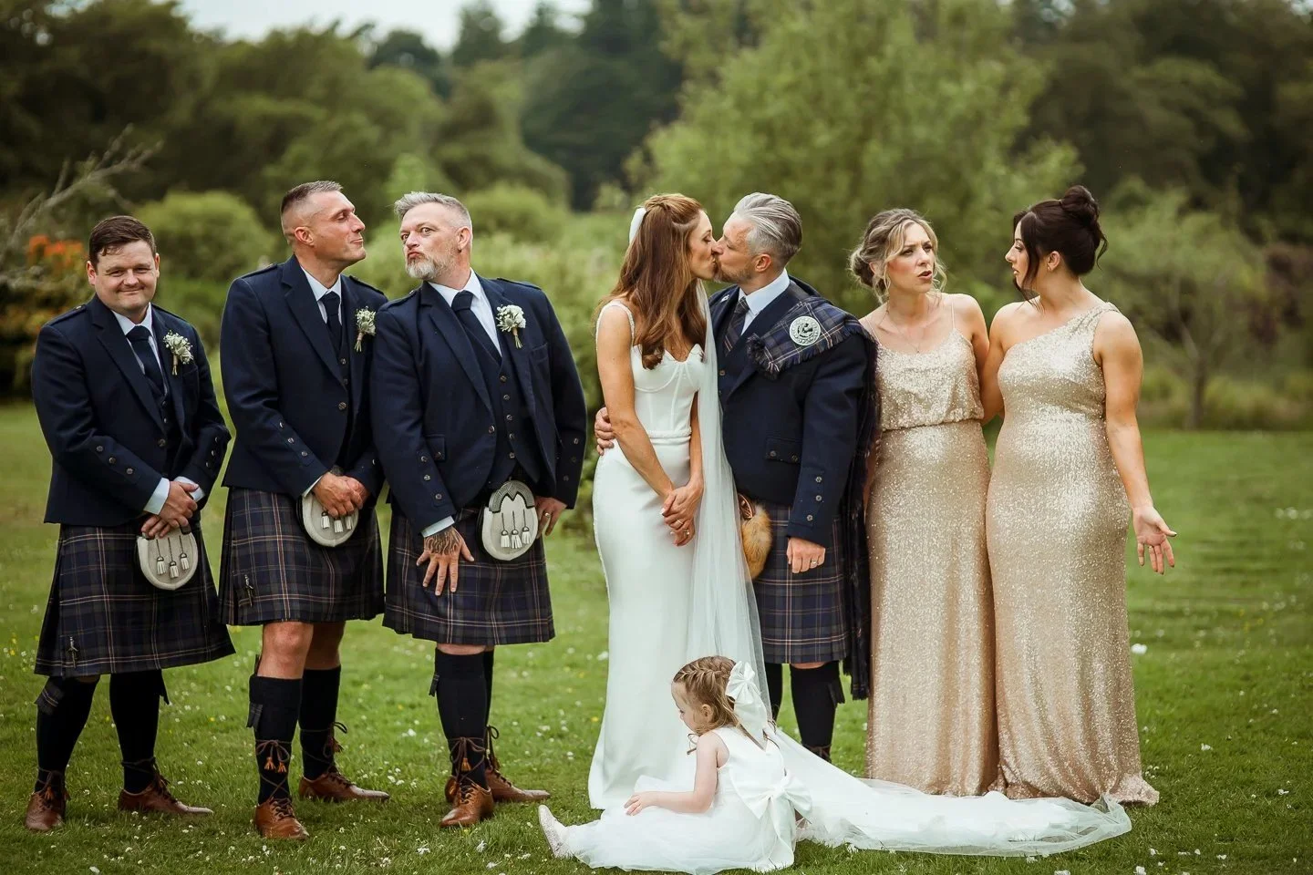 best scottish wedding photographers (52).jpg