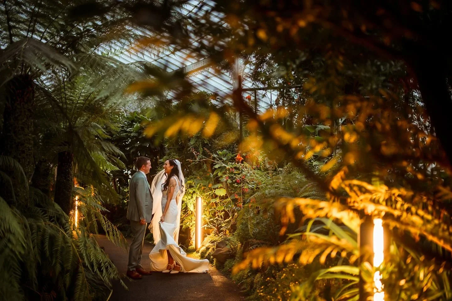 creative wedding photographer glasgow (4).jpg