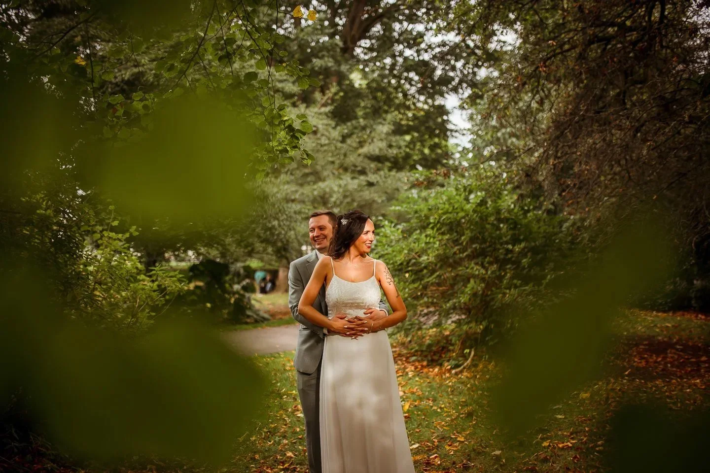 creative wedding photographer glasgow (39).jpg