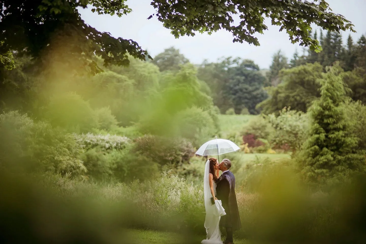 creative wedding photographer glasgow (44).jpg