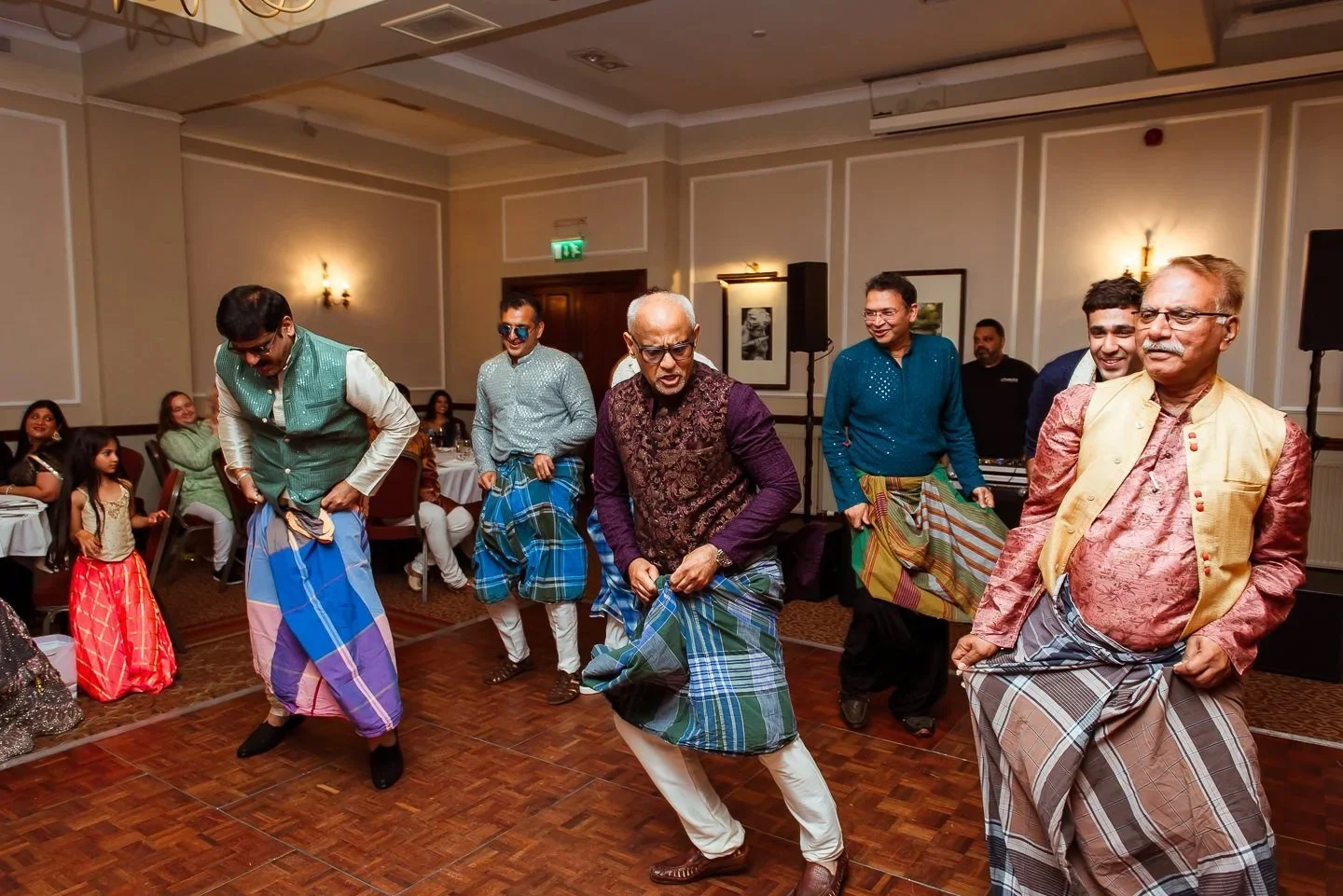 creative wedding photographer glasgow (77).jpg