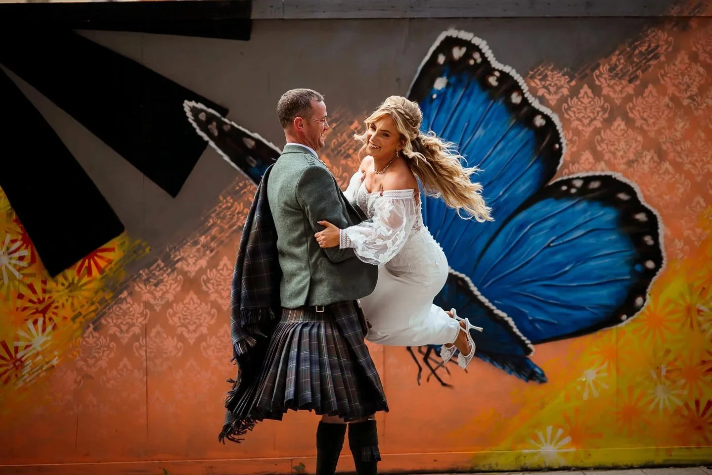 creative wedding photographer scotland (23).jpg