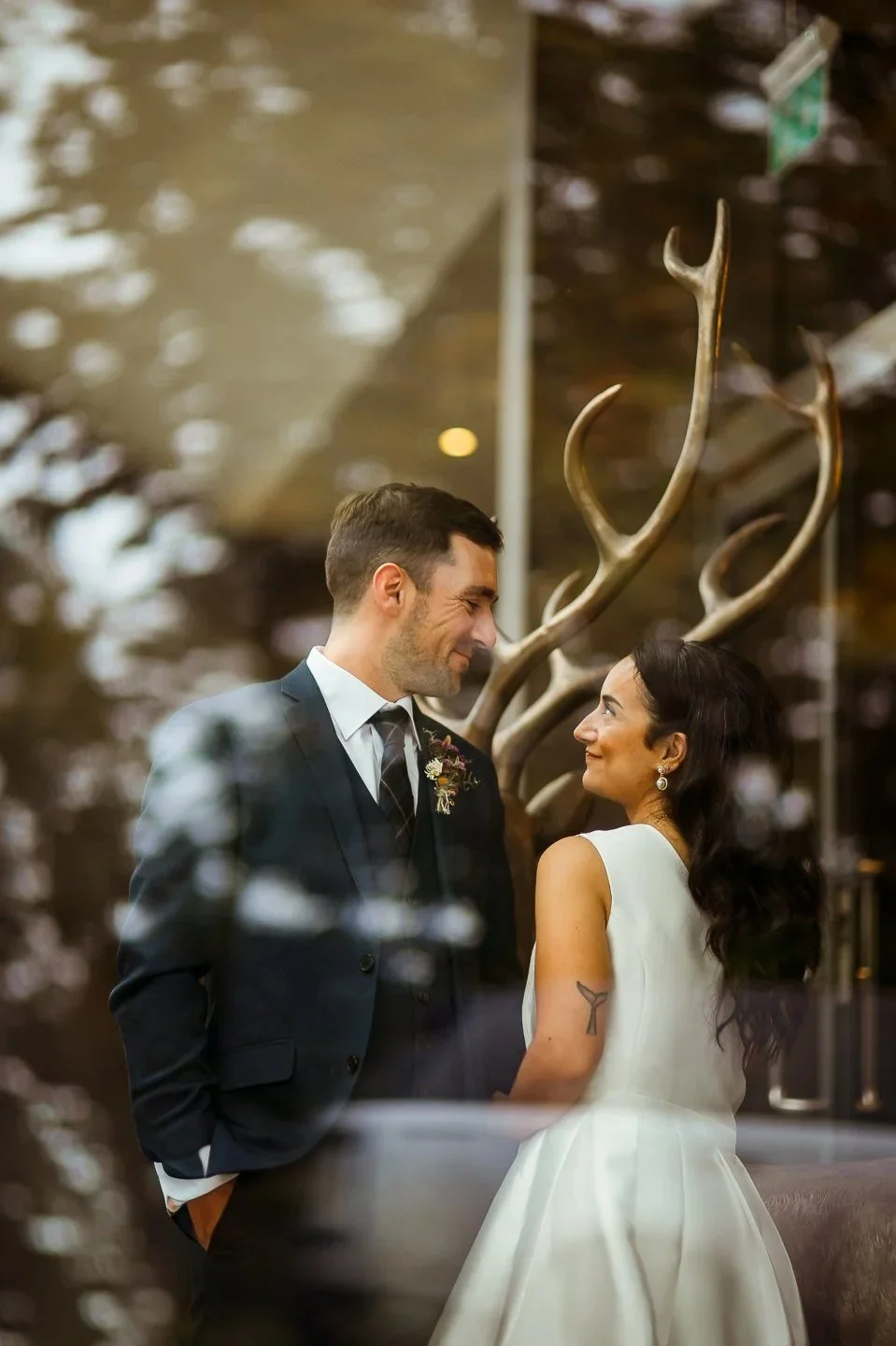 creative wedding photographer scotland (54).jpg