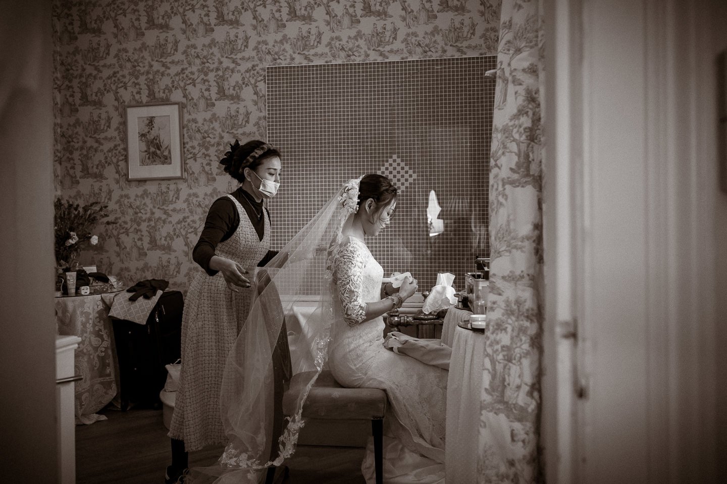 Dundas Castle Wedding - Laura & Stewart (49 of 370).jpg