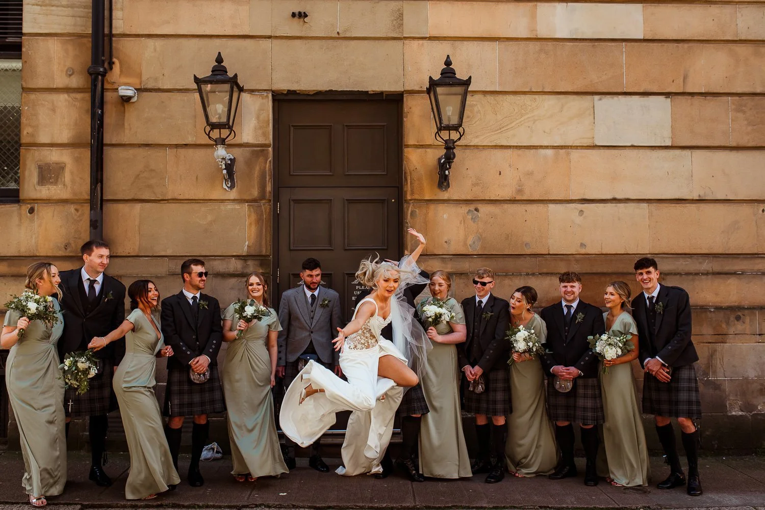 wedding photographer glasgow (17).jpg