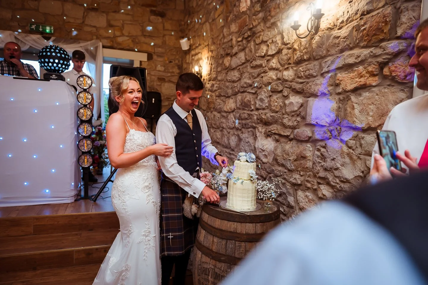documentary wedding photographer near edinburgh (11).jpg
