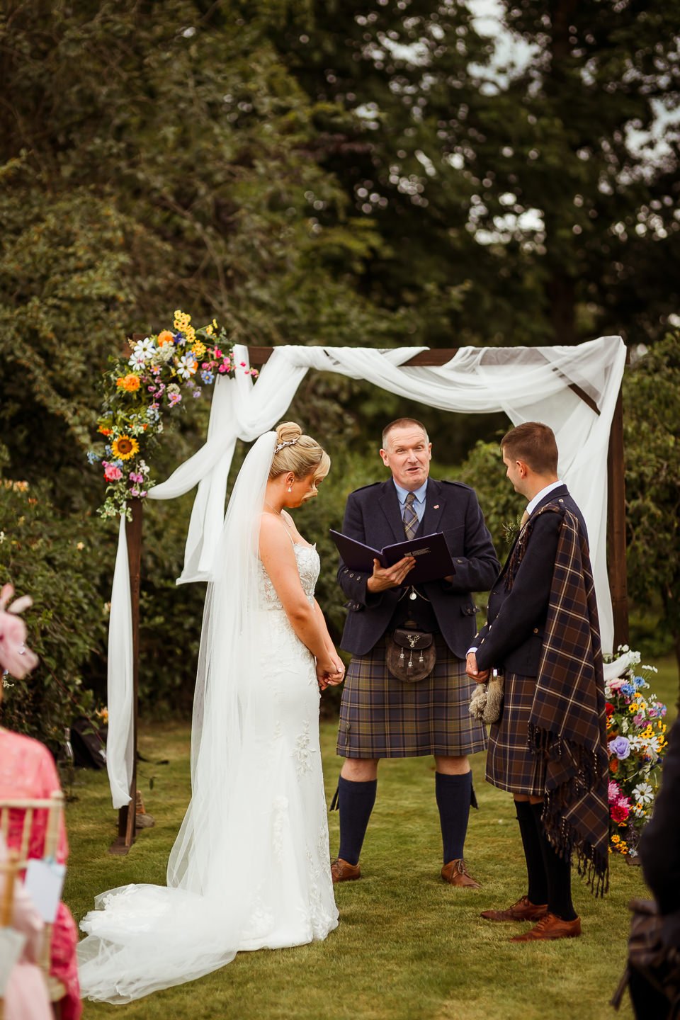 harburn barn wedding (4).jpg
