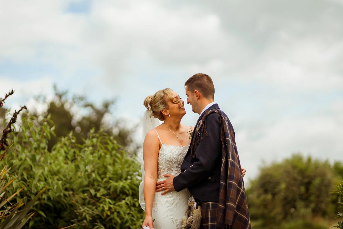 rustic wedding venue near edinburgh (3).jpg