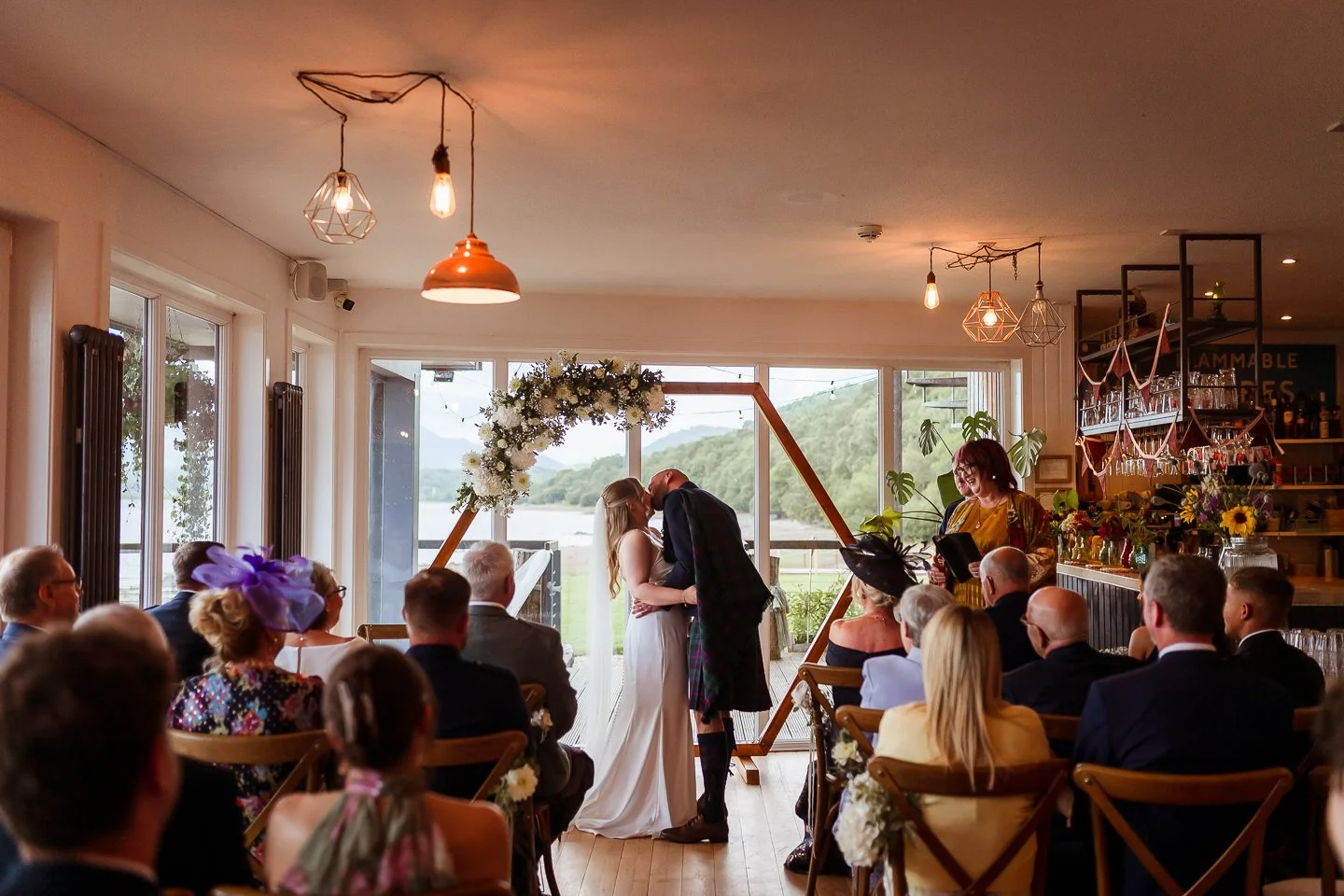 Venachar loch side wedding photography (123 of 383).jpg