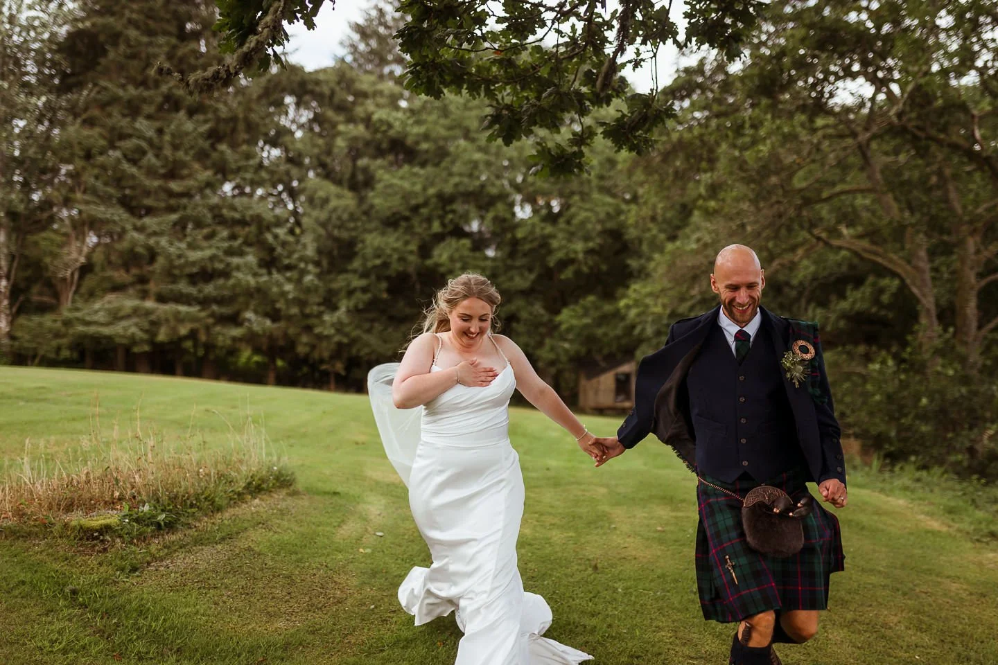 Venachar loch side wedding photography (233 of 383).jpg