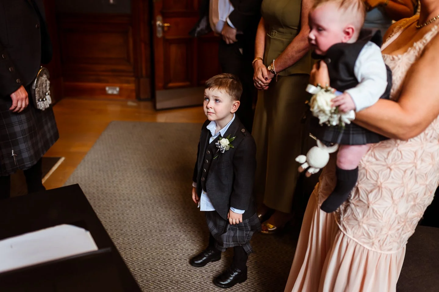 Wedding Glasgow City centre registry office photography (5 of 145).jpg