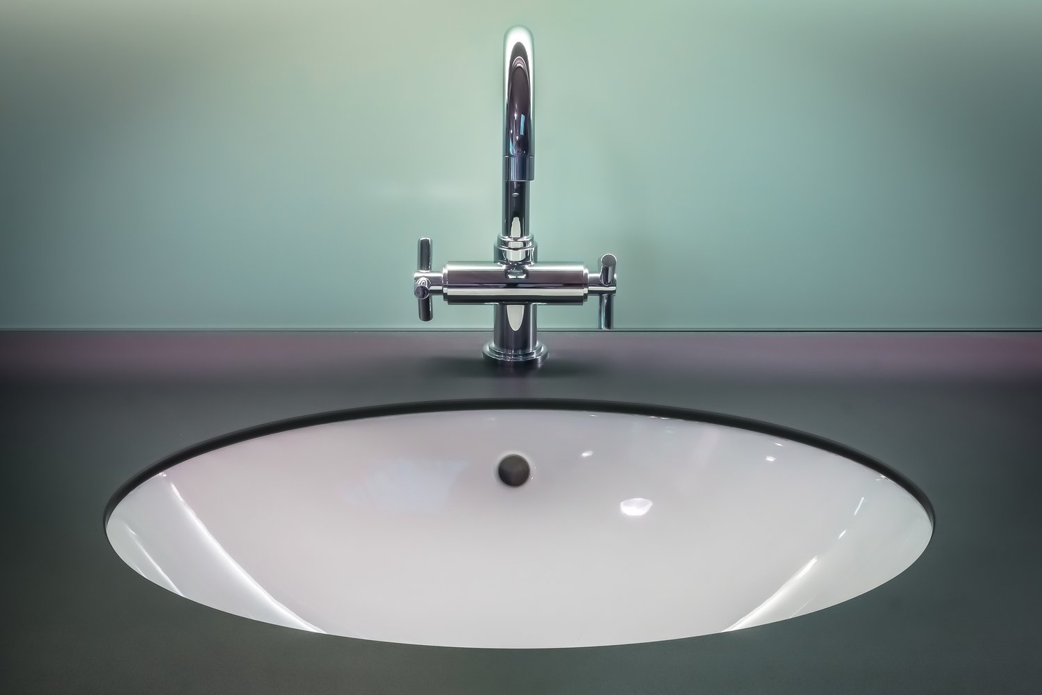 bathroom-clean-faucet-145512.jpg