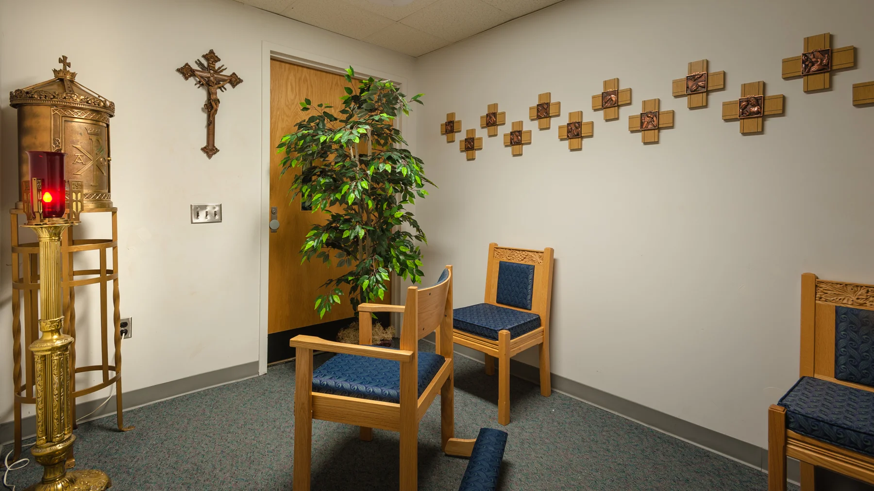 VA Hospital, West Roxbury — BOSTON'S HIDDEN SACRED SPACES