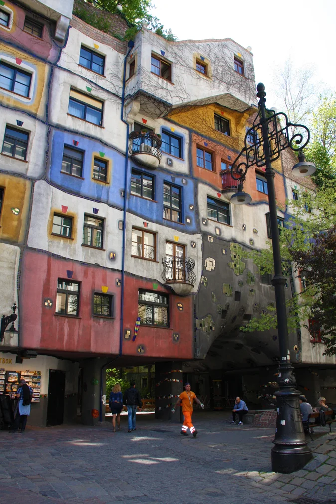 Hundertwasser Haus2_Vienna