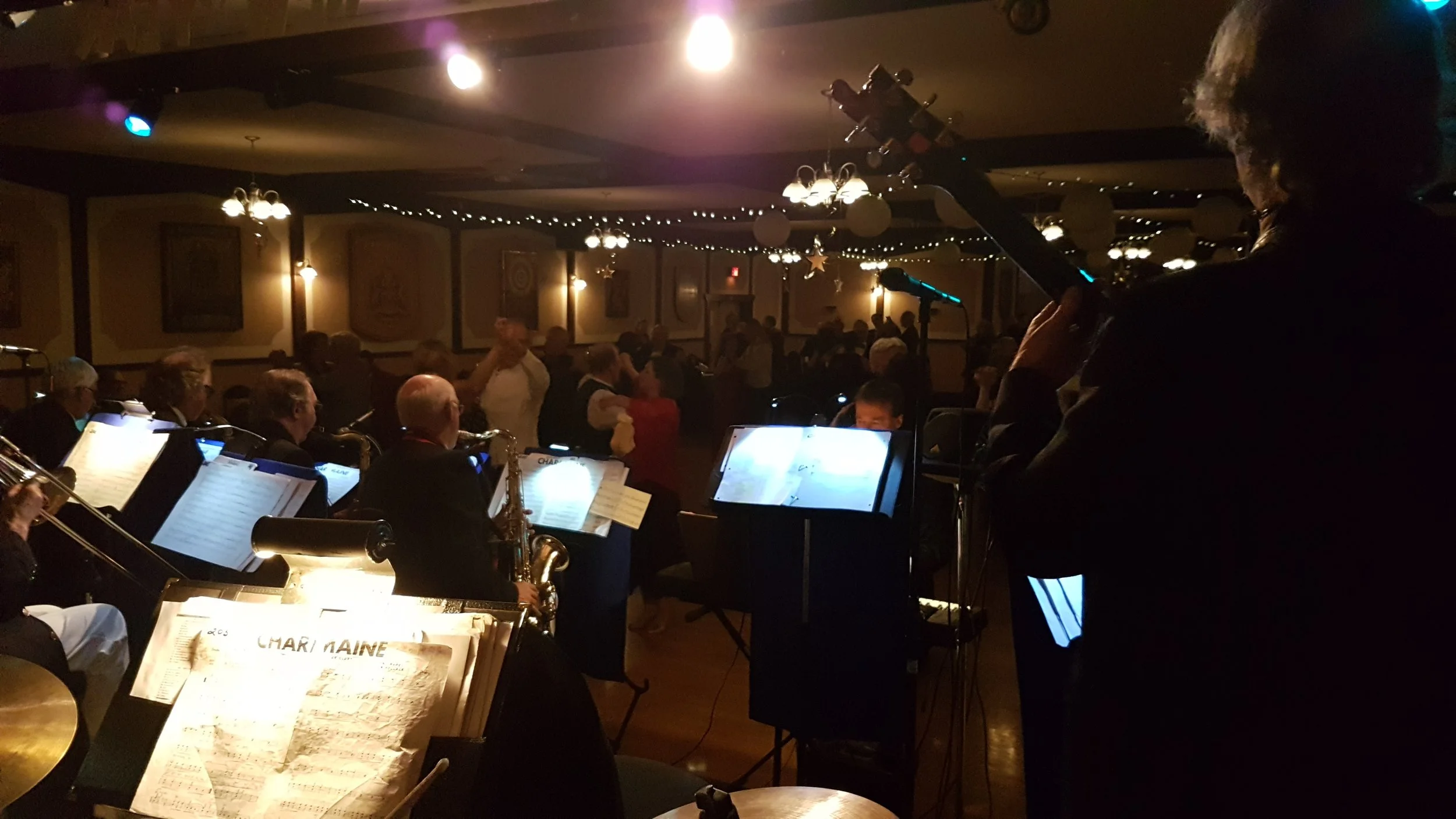 De Phyffer's Spring Dance