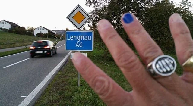 #stoppmissbrauch #kummernummer #n&auml;gelmitk&ouml;pfen #lengnau