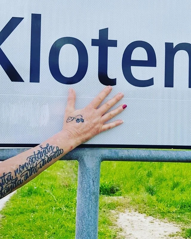 #Kummernummer #stoppmissbauch #kloten #n&auml;gelmitk&ouml;pfen