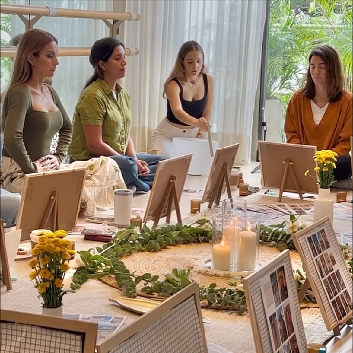 En este taller los recortes son lo de menos. Esto es un antes y despu&eacute;s en la manera que tomas parte en la co-creaci&oacute;n de tu destino.

Ser intencional al dar prioridad a tus m&aacute;s profundos deseos requiere valent&iacute;a pero sobr