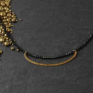 Black Garnet Full Necklace with Half Oval (n-8b2f).jpg