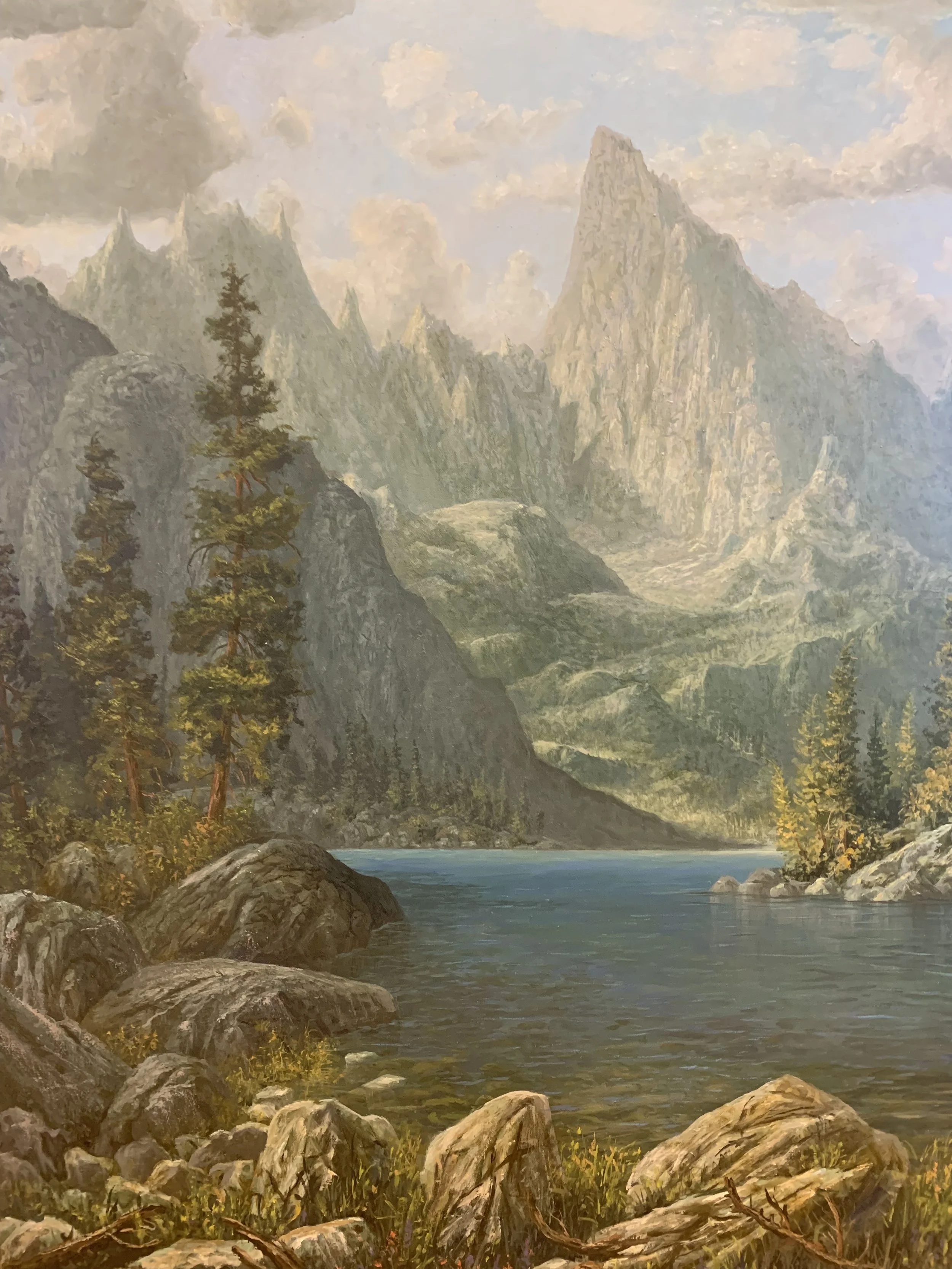 Minaret Lake.jpg