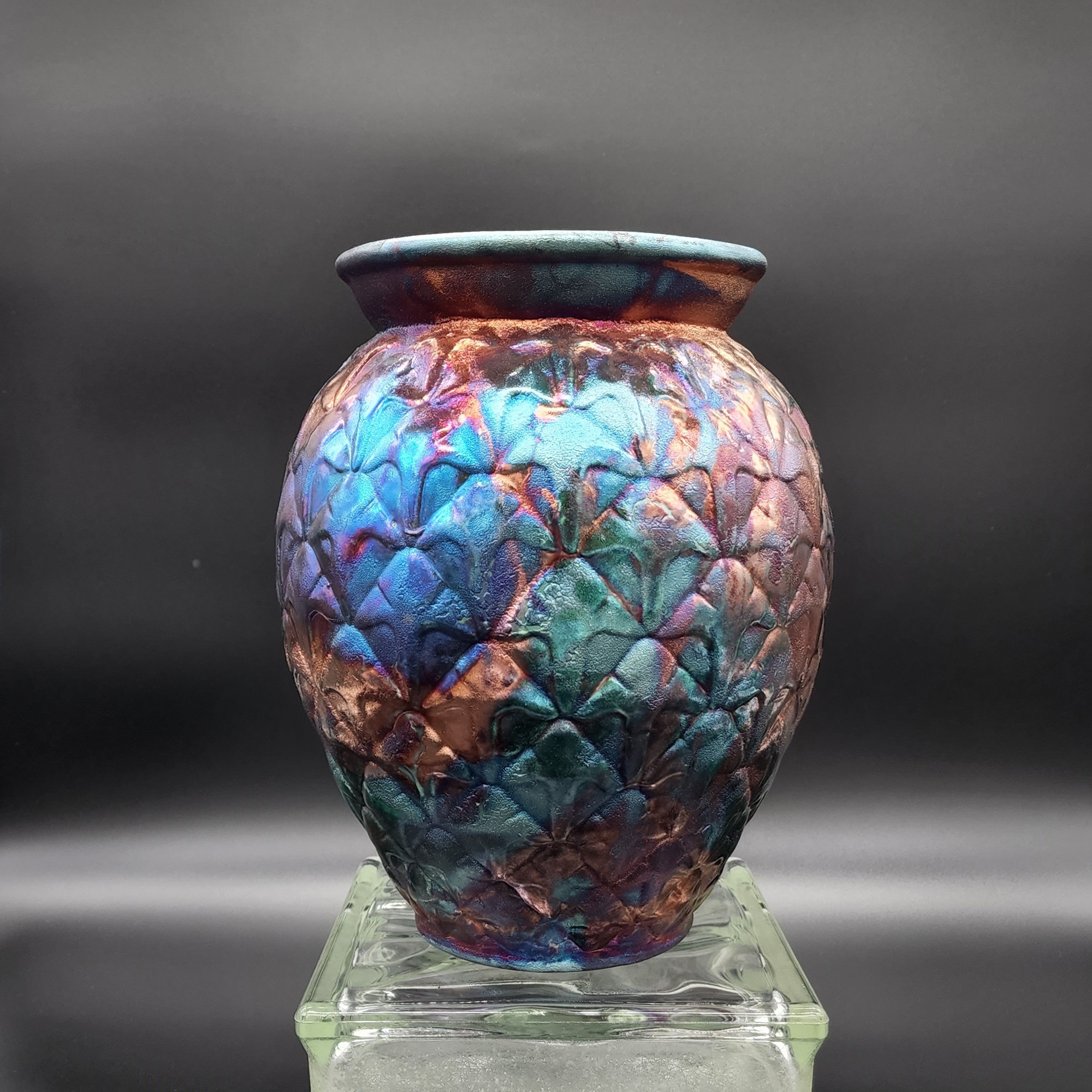 Pineapple Vase Sponged 2.jpg
