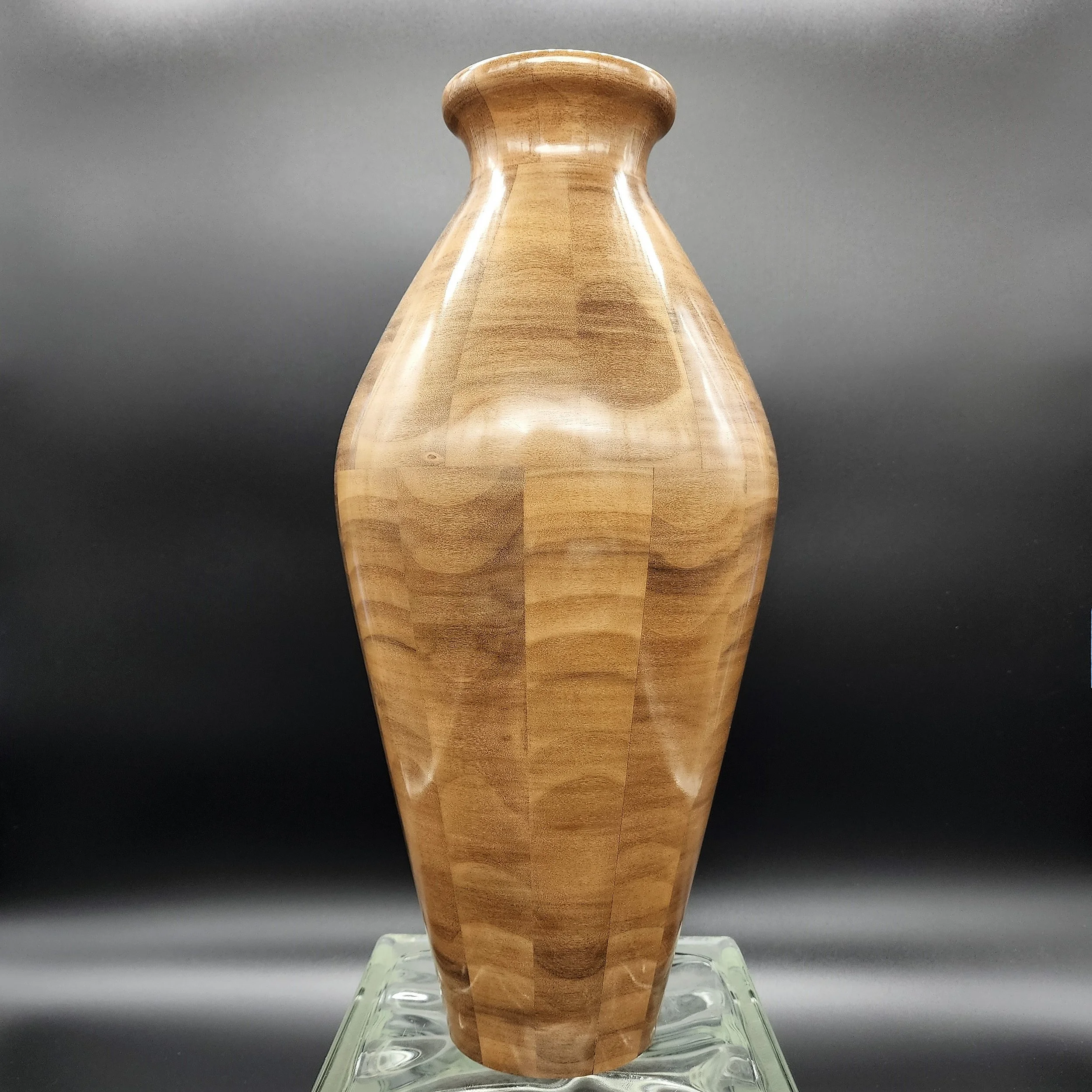 16 Poplar Vase 2.jpg