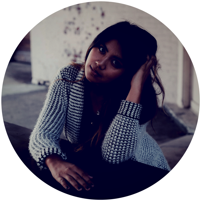 Jasmine Circles Headshot.png